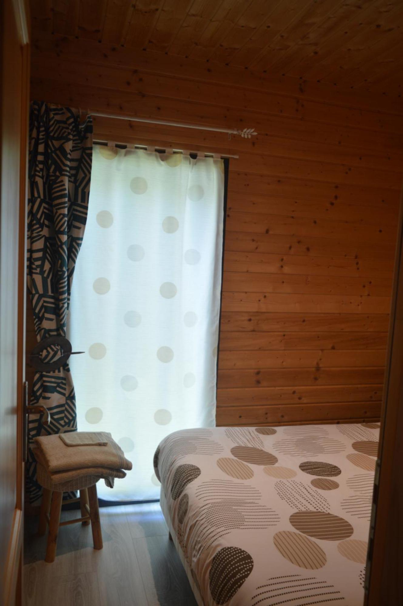 Au Coeur Du Bien-Etre, Chalet Avec Piscine Chauffee Et Couverte, Spa, Sauna, Massages Монто Экстерьер фото